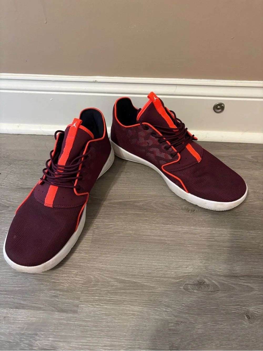 Jordan sneakers deep